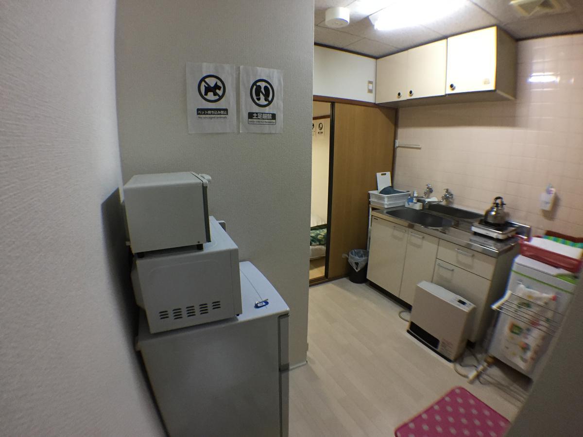Apartment Kenroku Haitsu 205
